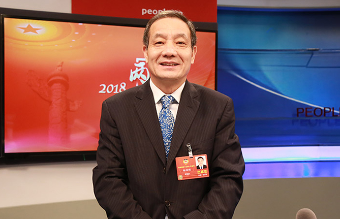 全國政協(xié)常委、湖南省人大常委會副主任楊維剛：創(chuàng)建“數(shù)字政府”賦能數(shù)字經(jīng)濟發(fā)展