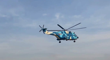 直升機的燃油一般儲存在什麼地方？